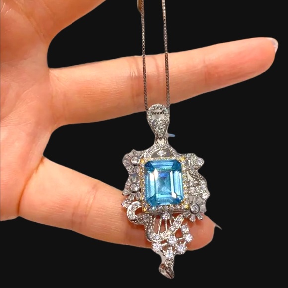 The Vony Swarovski Crystal 925 Silver Pendant Necklace - Picture 15 of 15